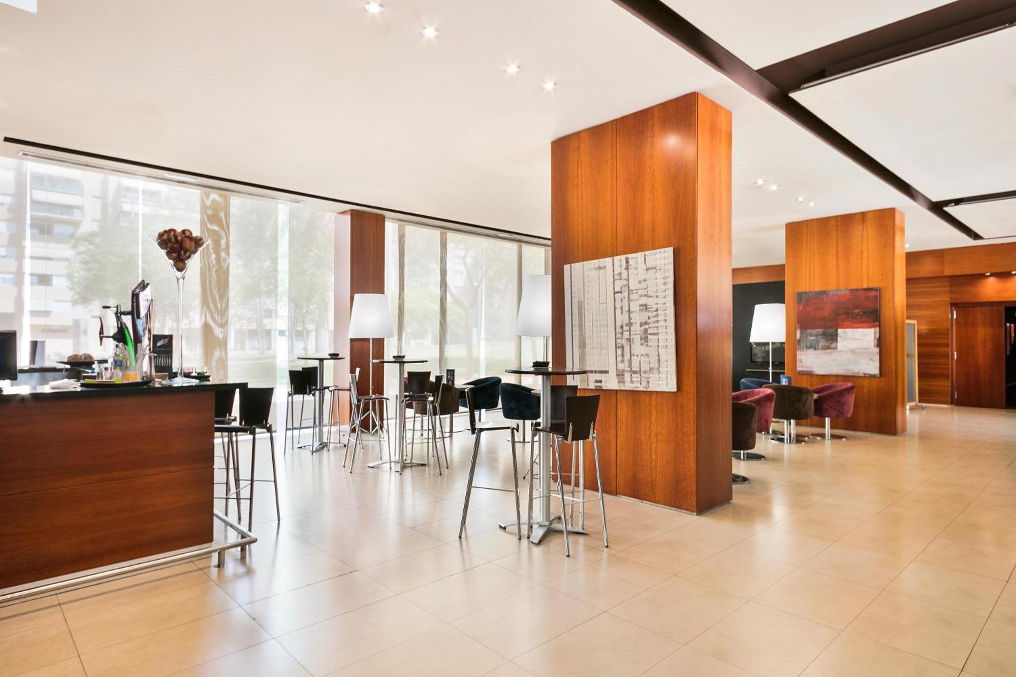 Hotel Front Maritim 4*