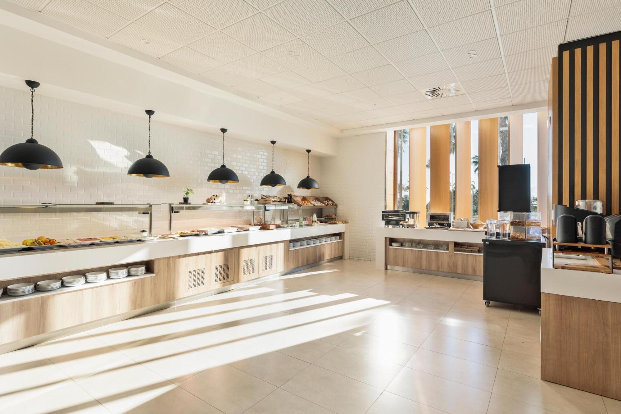 Front Maritim 4* Barcelona